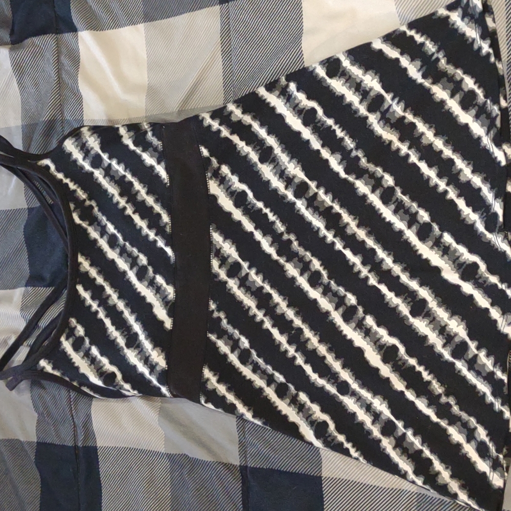 SOYBU razorback tank top with built in sports bra.